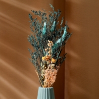 Букет из сухоцветов &laquo;Нежное послание&raquo;, 52 &times; 12 &times; 8 см