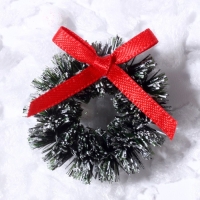 Декор «Венок с бантиком», набор 3 шт., размер 1 шт. — 3 см, цвет тёмно-зелёный Декор «Венок с бантиком», набор 3 шт., размер 1 шт. — 3 см, цвет тёмно-зелёный