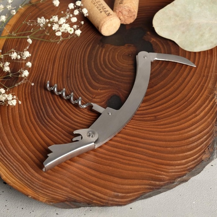 Винный набор: штопор, аэратор, каплеулавливатель, пробка для бутылки вина и нож для фольги «Для ценителей». Винный набор: штопор, аэратор, каплеулавливатель, пробка для бутылки вина и нож для фольги «Для ценителей».