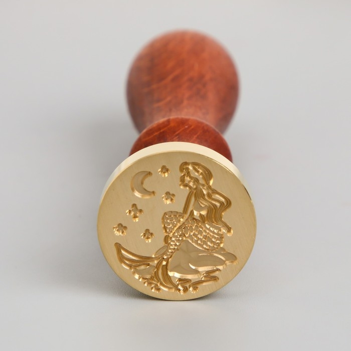 Печать для сургуча с деревянной ручкой Печать для сургуча с деревянной ручкой "Русалочка на камне" 9х2,5х2,5 см