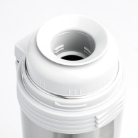 Термос "Арктика", 205, 1.8 л, с ремешком, сохраняет тепло 28 ч Термос "Арктика", 205, 1.8 л, с ремешком, сохраняет тепло 28 ч