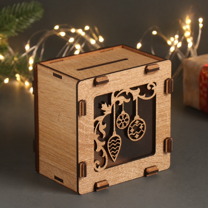 Новогодняя копилка Новогодняя копилка "Новогодние игрушки" 12х12х9 см