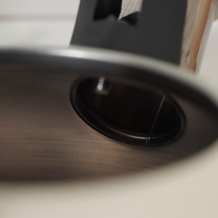 Чайник со свистком из нержавеющей стали Доляна &laquo;Горошек&raquo;, 2,8 л, цвет айвори