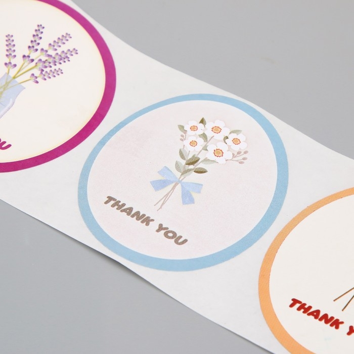 Наклейка бумага Наклейка бумага "Благодарность. Букеты" 5х6 см 120 шт в рулоне 5,5х5,5х6,5 см