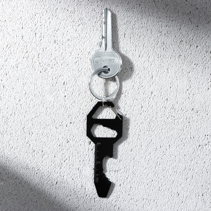 Брелок для ключей мультитул &laquo;Крутой мужик&raquo;, 8 х 3 см