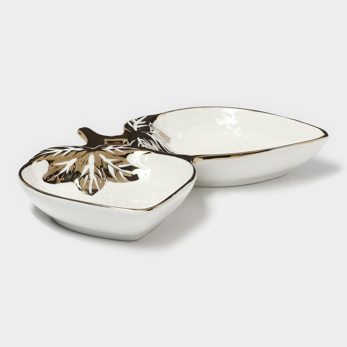 Менажница керамическая 2 ячейки «Клубника», 24,5×18×3,5 см Менажница керамическая 2 ячейки «Клубника», 24,5×18×3,5 см