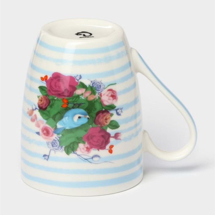 Кружка фарфоровая Доляна &laquo;Птица в цветах&raquo;, 350 мл
