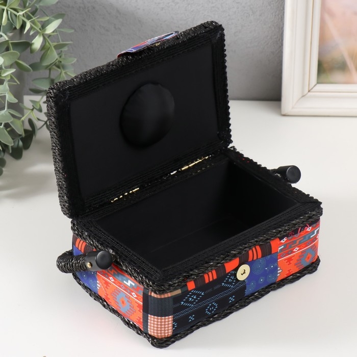 Шкатулка для рукоделия Шкатулка для рукоделия "Пэчворк. Узоры" 18х12х9,5 см