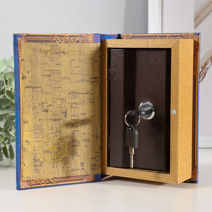 Сейф-книга дерево кожзам "Джейн Остин. Гордость и предубеждение" 17х11х5 см