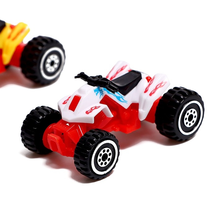 Подводная лодка «Субмарина-перевозчик», с квадроциклами Подводная лодка «Субмарина-перевозчик», с квадроциклами