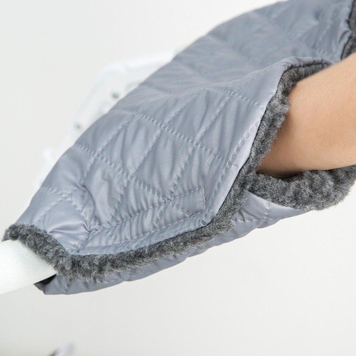 Муфта на ручку коляски, стеганная, цвет серый Муфта на ручку коляски, стеганная, цвет серый