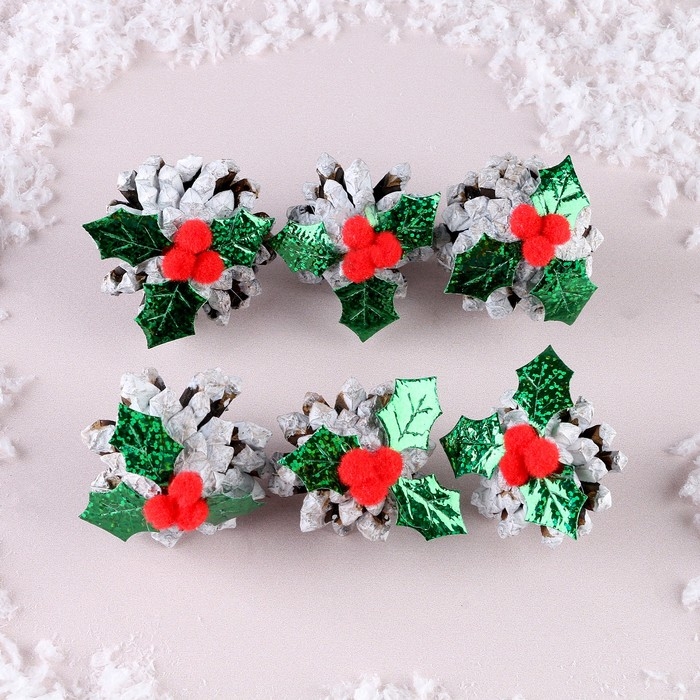 Новогодний набор &laquo;Шишка-ягодка&raquo;, 6 шт