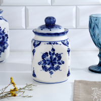 Банка для сып.продуктов "КАСКАД", 16,5см, V-0,95л, авт.Шибаев С.,гжель Банка для сып.продуктов "КАСКАД", 16,5см, V-0,95л, авт.Шибаев С.,гжель