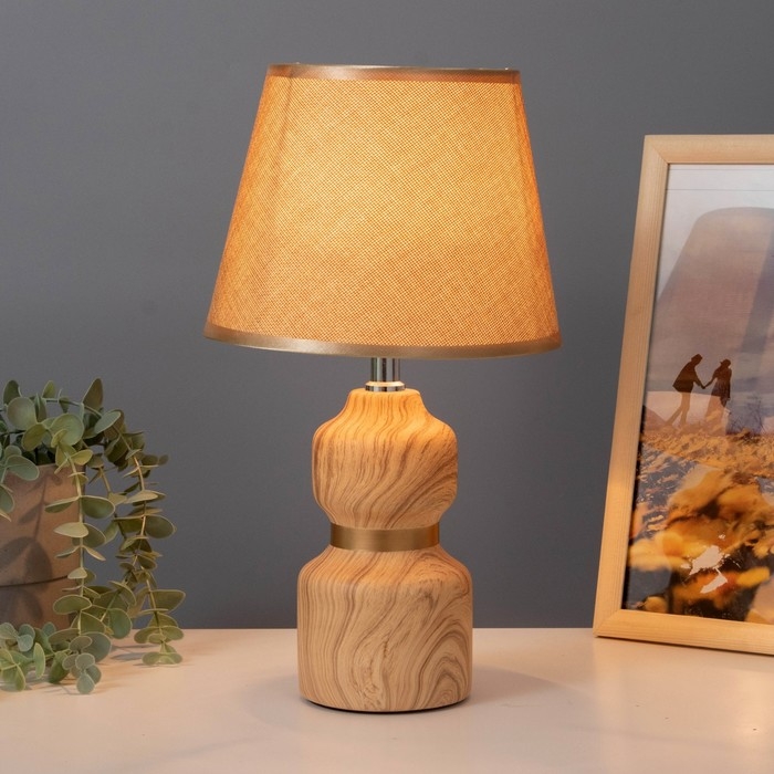 Настольная лампа "Вивиана" Е14 40Вт 20х20х35 см RISALUX