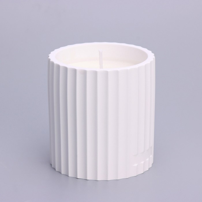 Свеча в бетоне ароматическая "Микеланджело", чёрная смородина, 13х7 см, соевый воск, 160 г