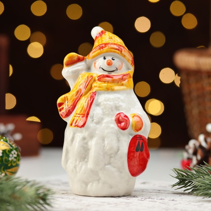 Сувенир Сувенир "Снеговик Друг", 13 см, фарфор