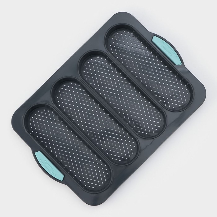 Форма для выпечки с перфорацией «Хлеб», силикон, 34,5×23,5×2,5 см, 4 ячейки (20×6,2×2,4 см), цвет серый Форма для выпечки с перфорацией «Хлеб», силикон, 34,5×23,5×2,5 см, 4 ячейки (20×6,2×2,4 см), цвет серый