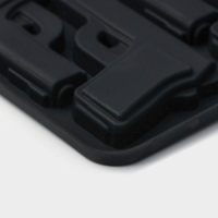 Форма для шоколада Доляна &laquo;Пистолет&raquo;, силикон, 18,7&times;13,4 см, 6 ячеек (7,5&times;5,1 см), цвет тёмно - серый