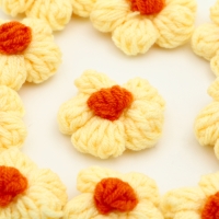 Цветок вязаный, набор 10 шт., размер 1 шт., 4 × 1,5 см, цвет жёлтый Цветок вязаный, набор 10 шт., размер 1 шт., 4 × 1,5 см, цвет жёлтый