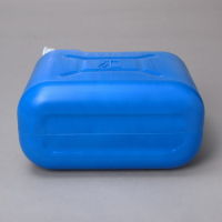 Канистра ГСМ «Звезда», 10 л, с заливным устройством, крышка МИКС Канистра ГСМ «Звезда», 10 л, с заливным устройством, крышка МИКС