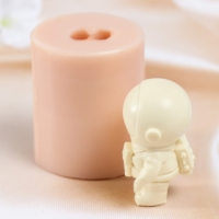 Молд силикон "Космонавт стоит" 6,5х4х3 см Молд силикон "Космонавт стоит" 6,5х4х3 см