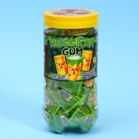 Жевательная резинка с наклейкой GIGANT DESTROYER с начинкой клубника-лимон-лайм, 14 г Жевательная резинка с наклейкой GIGANT DESTROYER с начинкой клубника-лимон-лайм, 14 г