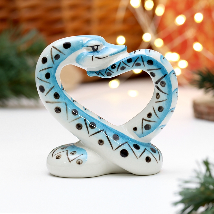 Сувенир Сувенир "Змей Любовь", 10 см, фарфор