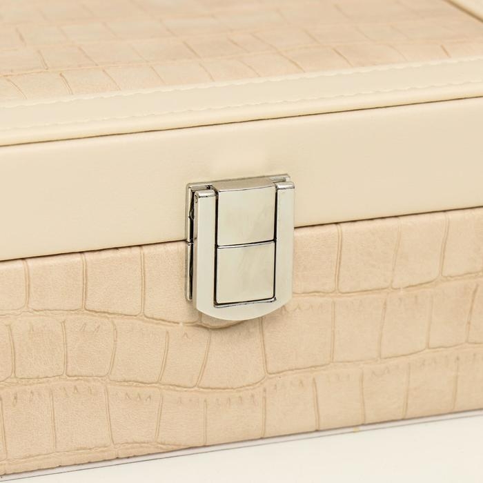 Шкатулка кожзам для украшений Шкатулка кожзам для украшений "Молочный питон" комбинированная 7,5х14х20 см