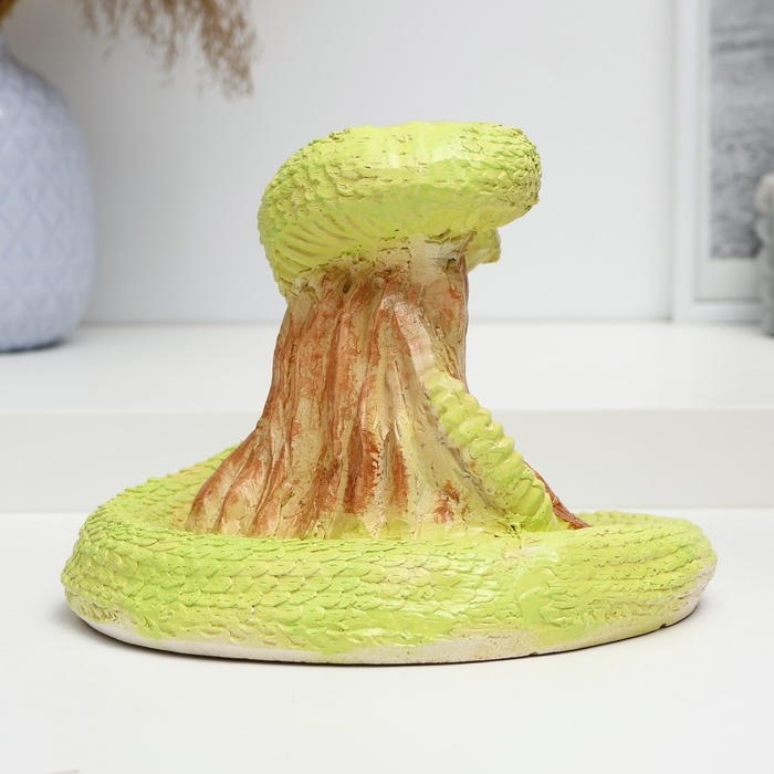 Фигура "Змея с травой" зеленая, 18х18х20см