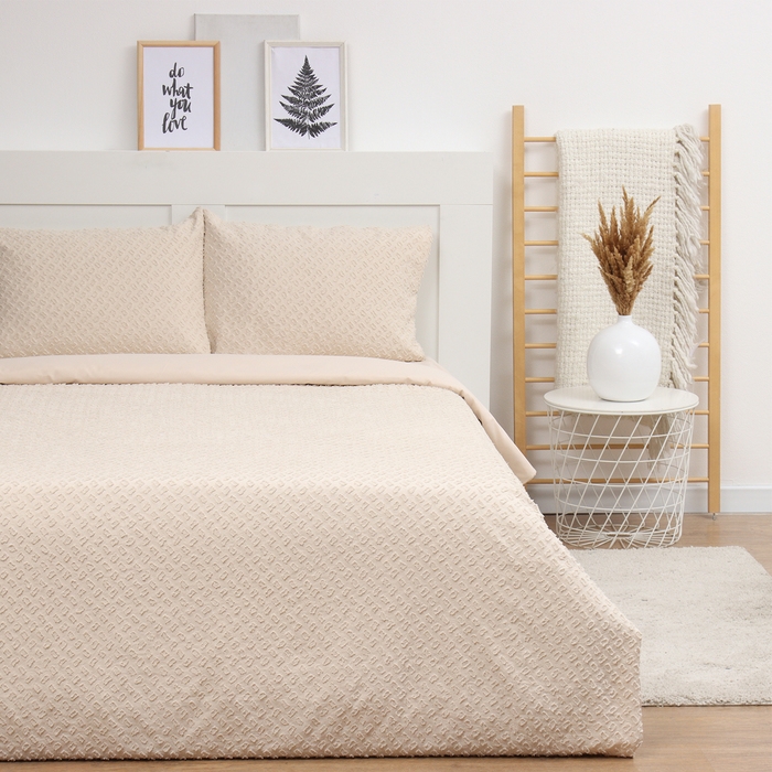 Постельное бельё LoveLife Tufting 1,5сп Постельное бельё LoveLife Tufting 1,5сп "Квадрат" 143*215см,150*230см,50*70см-2шт, цвет бежевый, 110 г/м2