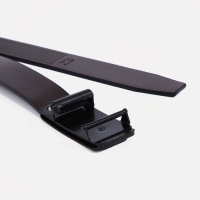 Ремень мужской, ширина 3,5 см, затяжка, пряжка тёмный металл, цвет чёрный