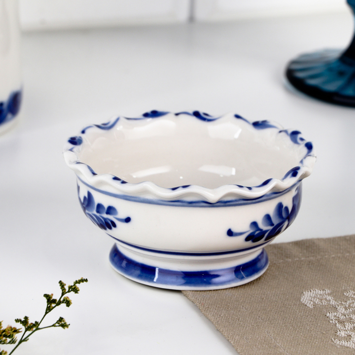 Розетка &laquo;Цветы&raquo;, 10,5х10,5&times;5 см, гжель