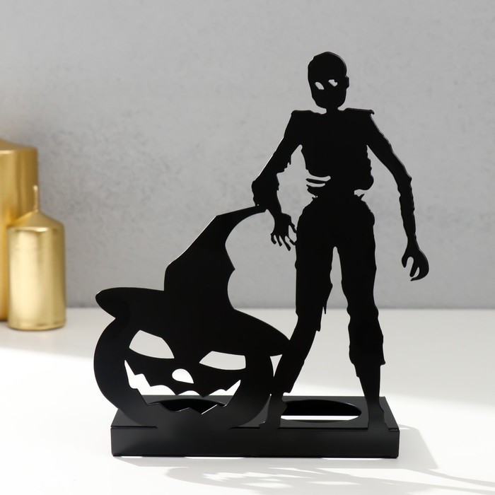 Подсвечник металл на 2 свечи Подсвечник металл на 2 свечи "Хэллоуин. Зомби с тыквой" чёрный 17,5х14х6 см