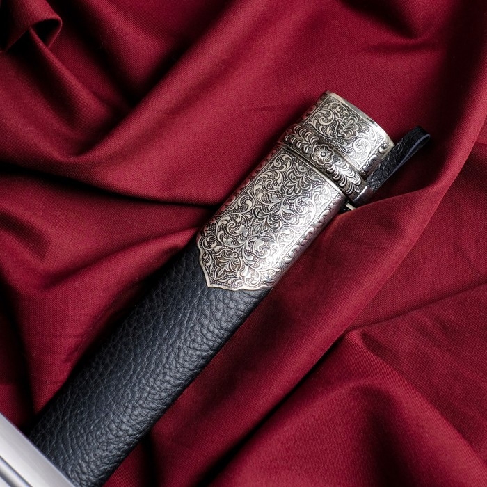 Кинжал кавказский, сувенирный Кинжал кавказский, сувенирный "Ирбис №1" наборный-кожа/мельхиор