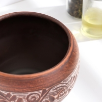 Горшок для жаркого 0,7 л, 13х13х13см, ангоб Горшок для жаркого 0,7 л, 13х13х13см, ангоб