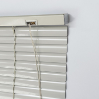 Жалюзи горизонтальные 70×160 см, цвет бежевый Жалюзи горизонтальные 70×160 см, цвет бежевый