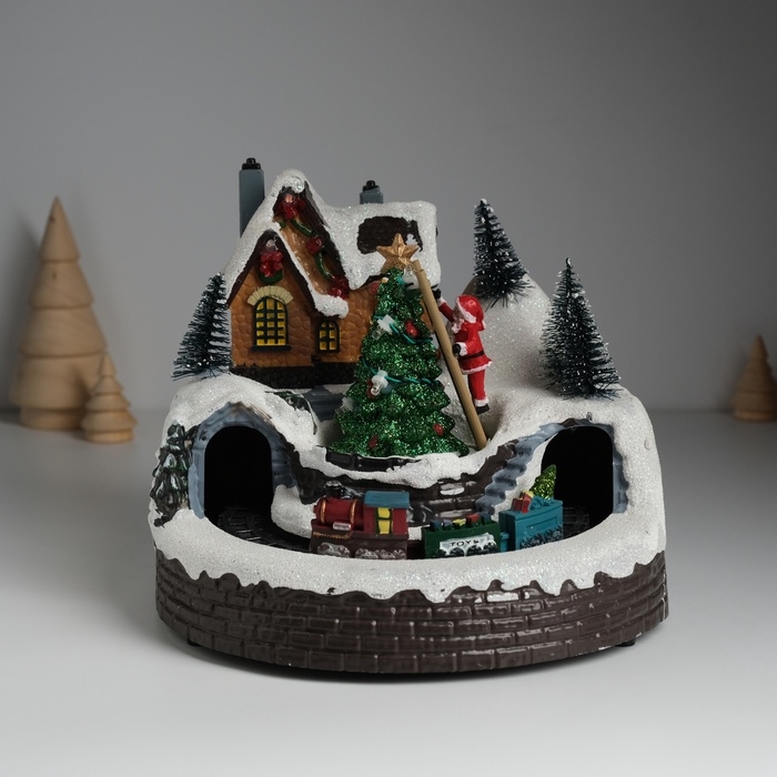 Сувенир пластик световой Сувенир пластик световой "Дед Мороз наряжает ёлочку" крутится 19,5х19,5х16 см