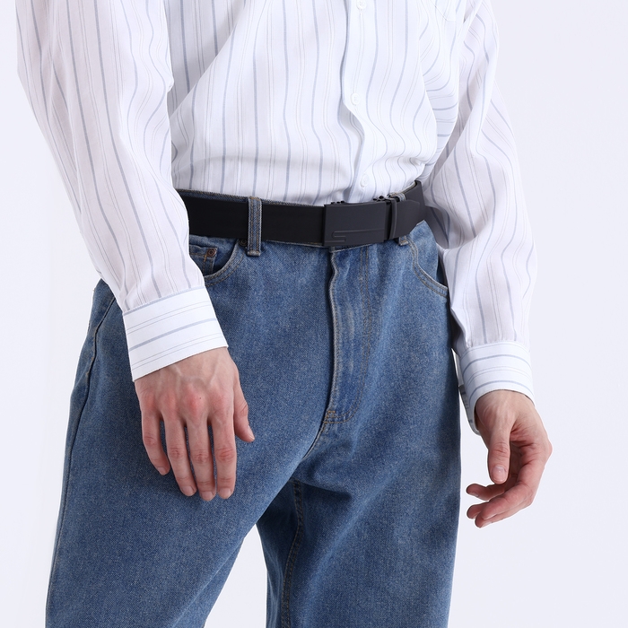 Ремень мужской, ширина 4 см, автомат, пряжка металл, цвет чёрный Ремень мужской, ширина 4 см, автомат, пряжка металл, цвет чёрный