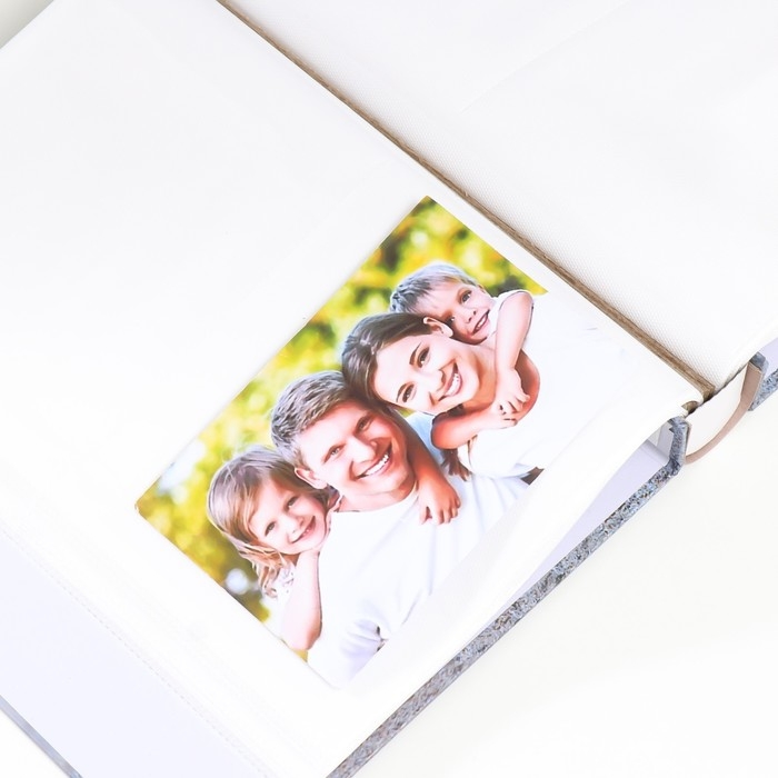 Фотоальбом на 200 фото 13х18 см "Фотоаппарат ретро" в коробке МИКС 29,5х23х5,5 см