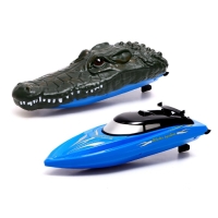 Катер радиоуправляемый &laquo;Крокодил&raquo;, 2 в 1, работает от аккумулятора