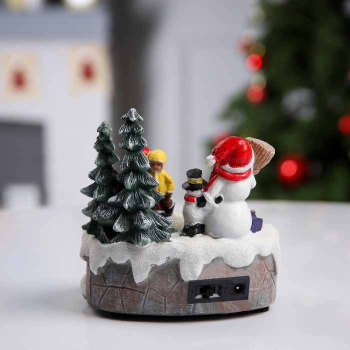 Светодиодная фигура &laquo;Весёлые снеговики&raquo; 20 &times; 20 &times; 16 см, полистоун, батарейки ААх3 (не в комплекте), USB, свечение мульти