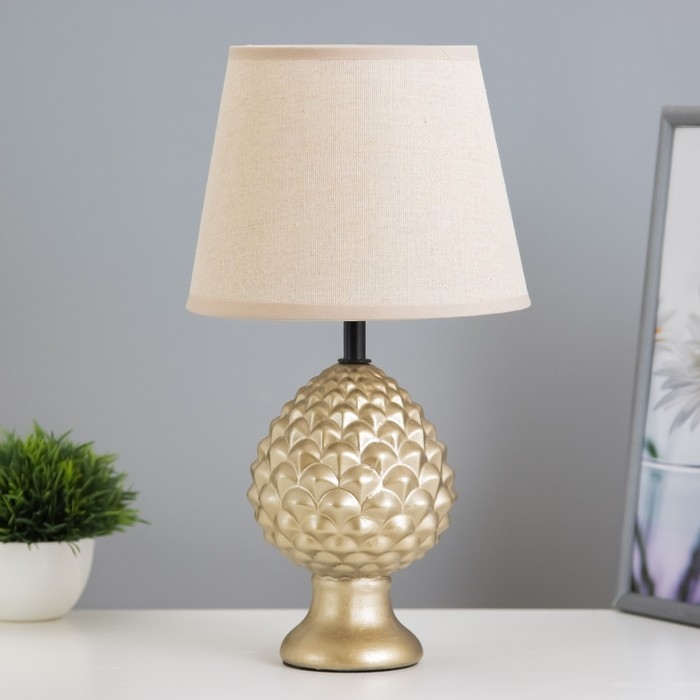 Настольная лампа "Мухамера" Е27 40Вт золото 19х19х37см RISALUX