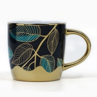 Кружка керамическая &laquo;Листья&raquo;, 300 мл, цвет синий