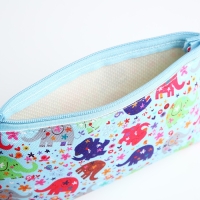 Косметичка на молнии, цвет голубой Косметичка на молнии, цвет голубой