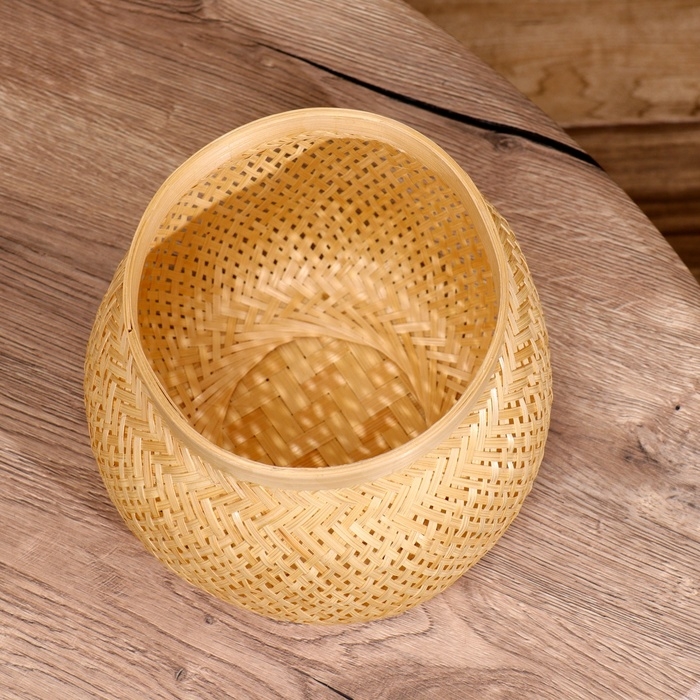 Корзинка с крышкой плетёная, из бамбука 21*21*20,5 см