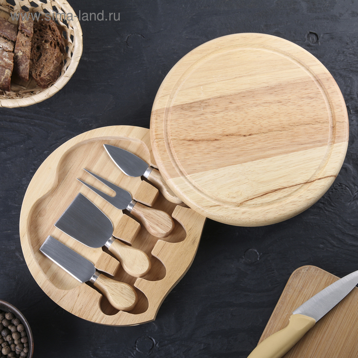 Набор для подачи сыра, доска из дуба 25&times;25&times;3,5 см, 4 ножа для сыра