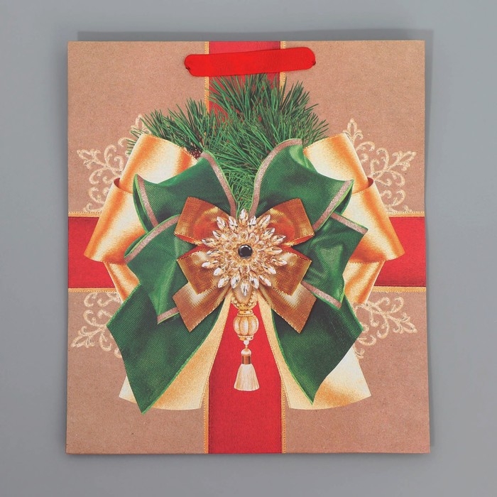 Пакет подарочный новогодний крафтовый вертикальный &laquo;Новогодний подарок&raquo;, M 26 х 30 х 9 см, Новый год