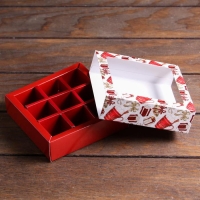 Новый год. Коробка для конфет с обечайкой 9 шт "Какао", 13,7 х 13,7 х 3,5 см