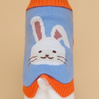 Свитер "Зайка", S (ДС 23, ОШ 23, ОГ 26-45 см Свитер "Зайка", S (ДС 23, ОШ 23, ОГ 26-45 см