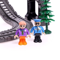 Железная дорога &laquo;Ретро&raquo;, работает от батареек, световые и звуковые эффекты, детская